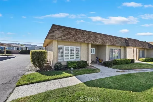 Hemet, CA 92543,618 S Santa Fe Street #8