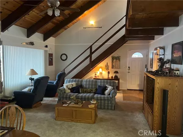 Running Springs, CA 92382,31417 LIGHTFOOT