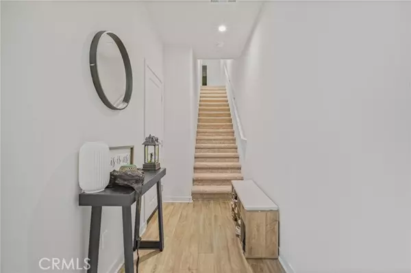 Covina, CA 91722,125 Dove Lndg