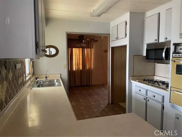 Hemet, CA 92544,44783 Cornish