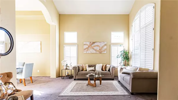 Corona, CA 92882,680 Avenida Terrazo