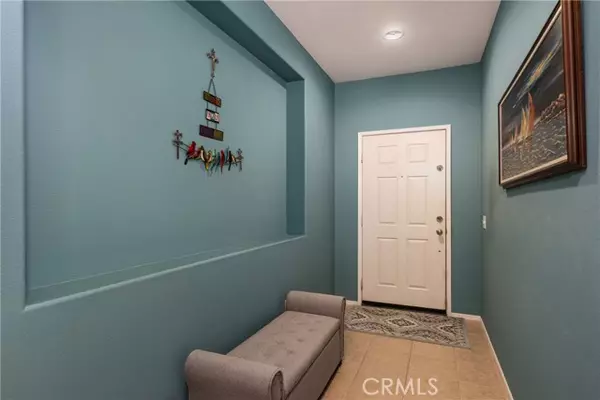 Banning, CA 92220,933 Driftwood