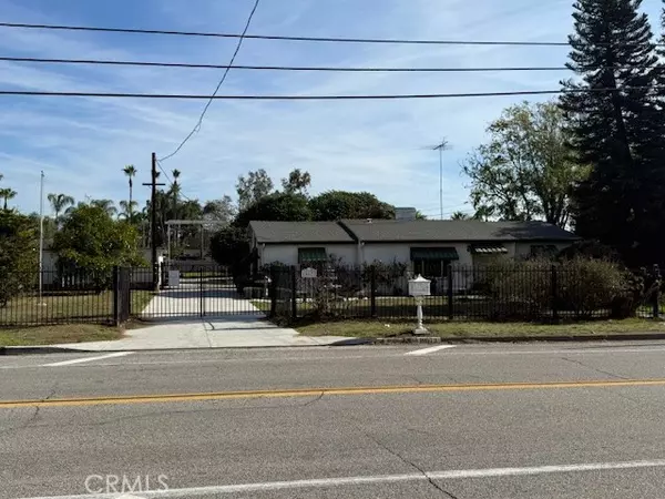 Bloomington, CA 92316,10573 Larch