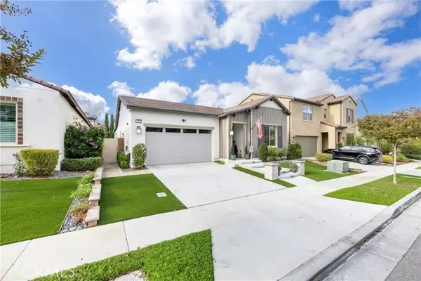 Corona, CA 92883,4124 Cameron Way