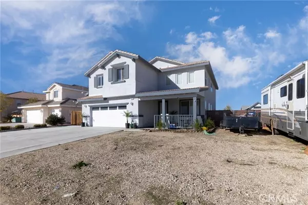 Adelanto, CA 92301,9868 Maple Court