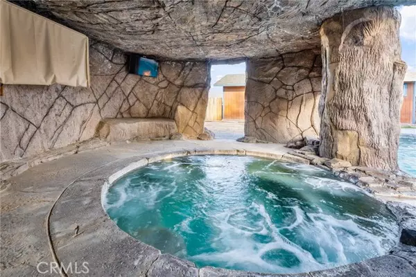 Hesperia, CA 92345,15712 Cashew