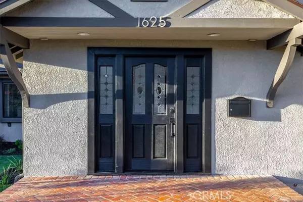 Burbank, CA 91506,1625 W Chandler Boulevard