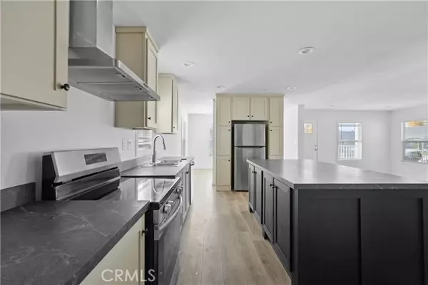 Hemet, CA 92543,526 Calhoun Place