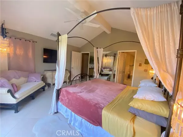 Palm Desert, CA 92211,43518 Via Magellan Drive