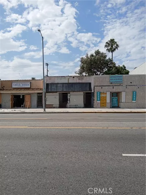 Los Angeles, CA 90043,3916 W Slauson Avenue