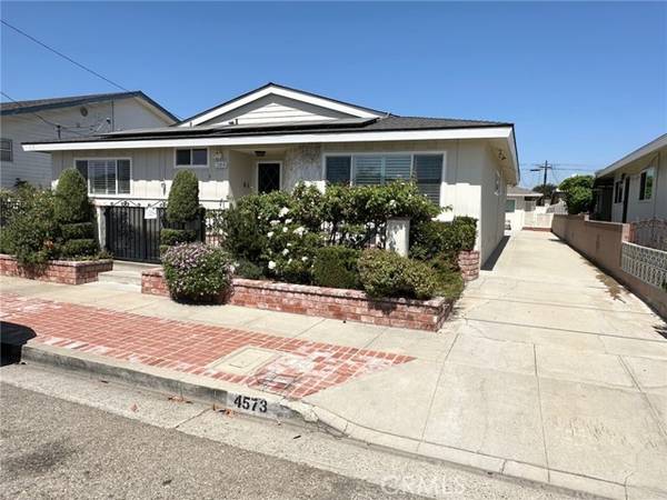 4573 W 138th Street,  Hawthorne,  CA 90250