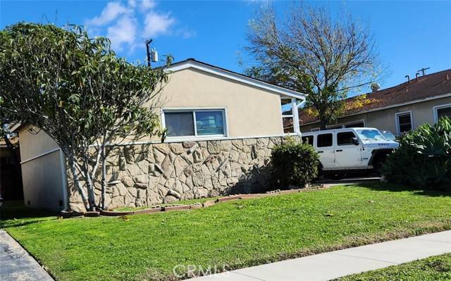 11804 Atkinson Avenue, Hawthorne, CA 90250