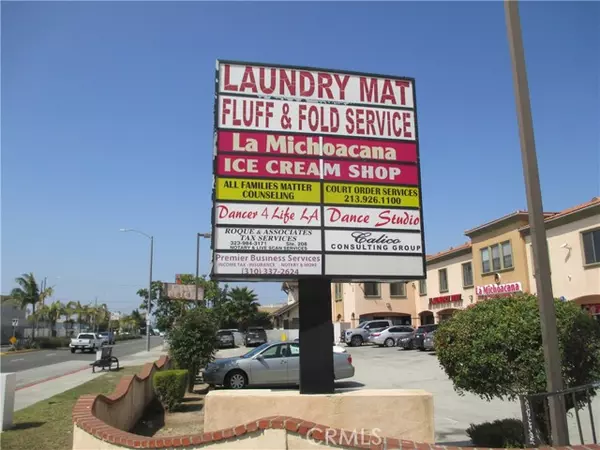 Inglewood, CA 90301,303 W Manchester Boulevard