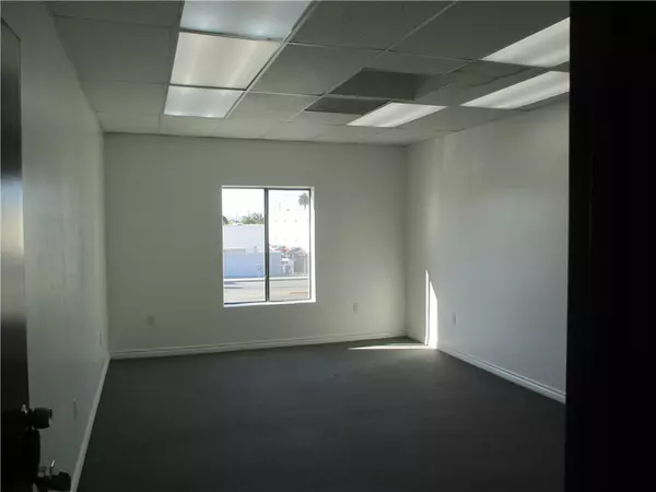 Inglewood, CA 90301,303 W Manchester Boulevard