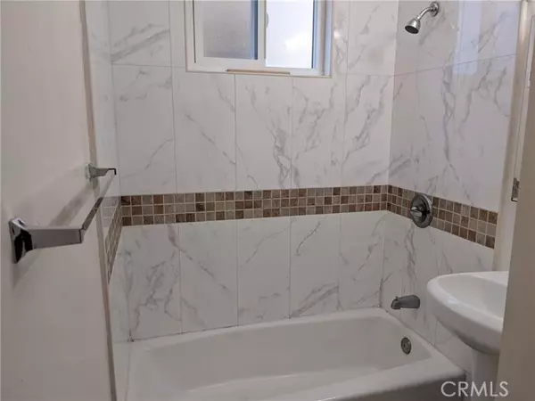 Manhattan Beach, CA 90266,1555 Artesia Boulevard
