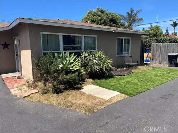 680 18th Street #D, Costa Mesa, CA 92627