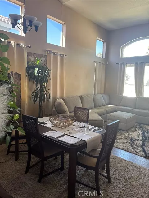 San Jacinto, CA 92583,1036 Luna Way