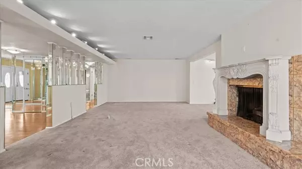 Los Angeles, CA 90008,4119 Don Jose Dr