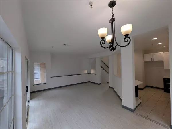 Hawthorne, CA 90250,14078 Lemoli Way