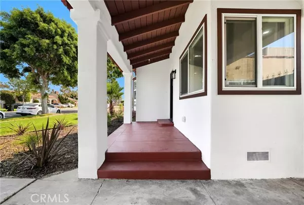 Inglewood, CA 90305,8909 S 5th Avenue