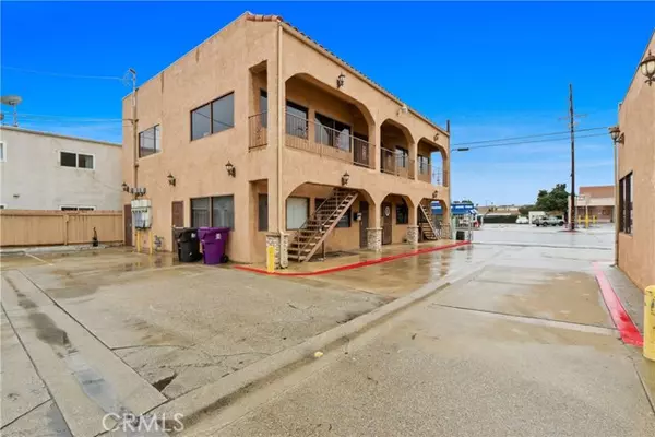 Long Beach, CA 90810,3668 Santa Fe Avenue