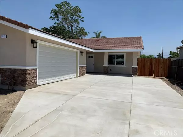 7477 Victoria Avenue, Highland, CA 92346