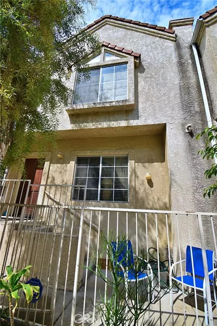 13827 Mcclure Avenue #13, Paramount, CA 90723