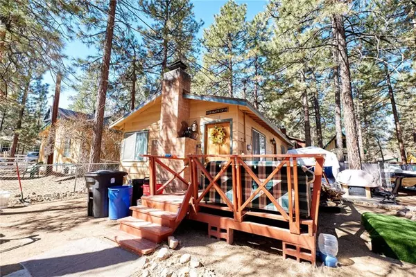 314 Victoria Lane, Sugarloaf, CA 92386