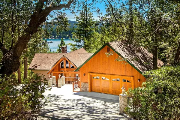 27907 N Shore Road, Lake Arrowhead, CA 92352