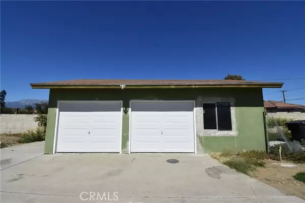 Fontana, CA 92335,9796 Hemlock Avenue