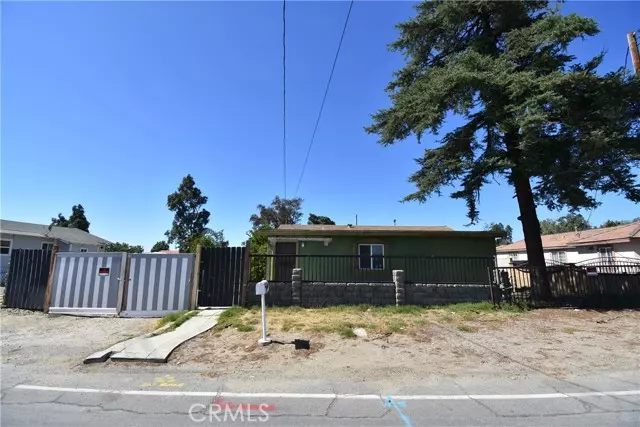 Fontana, CA 92335,9796 Hemlock Avenue