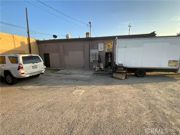 San Bernardino, CA 92405,214 W Highland Avenue