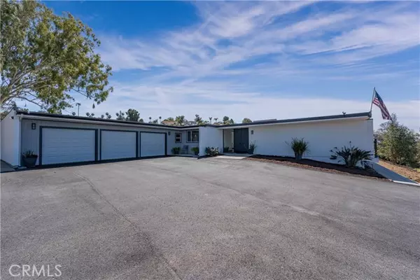 Riverside, CA 92503,10220 Balmoral Court