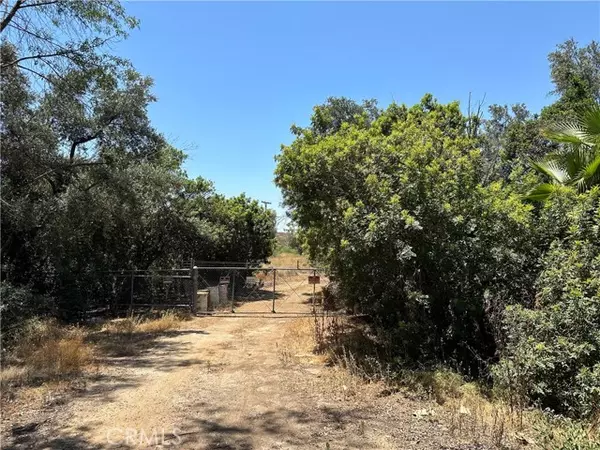 Riverside, CA 92504,1350 Firethorn Avenue