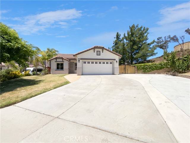 37925 Rainbow Drive, Murrieta, CA 92563