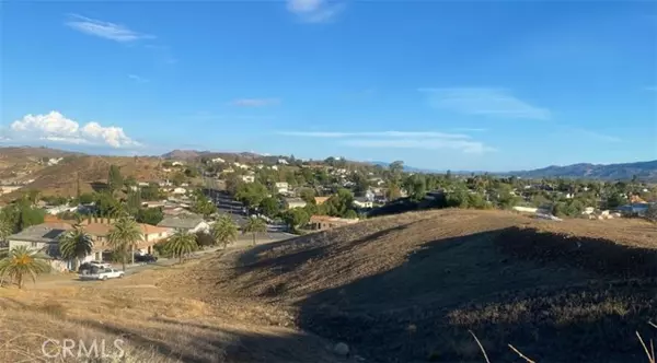 Lake Elsinore, CA 92530,0 Morton