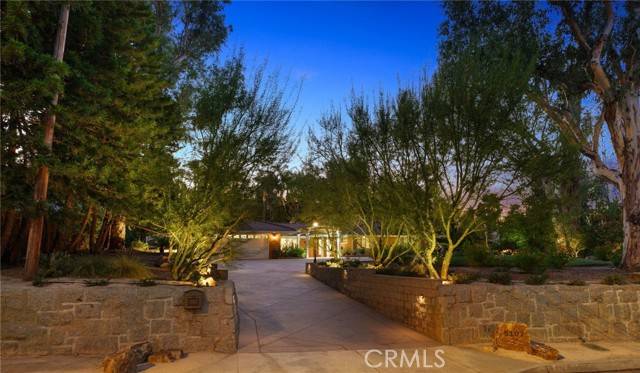 5107 Victoria Avenue, Riverside, CA 92506