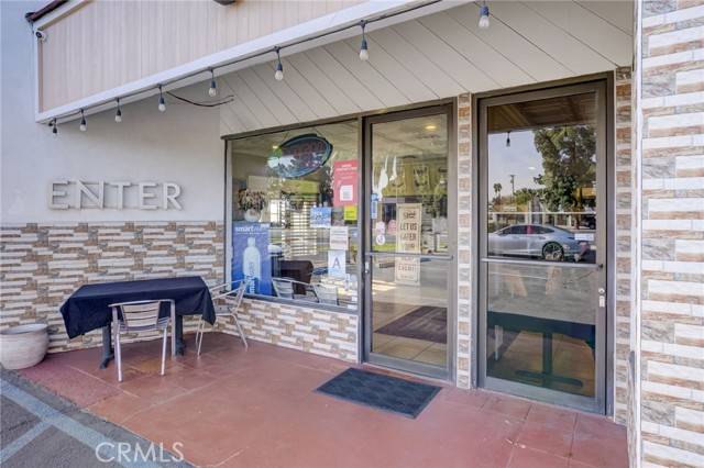 Upland, CA 91786,733 N Mountain Avenue
