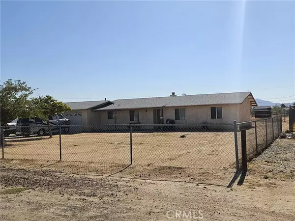 15235 Apache Road, Apple Valley, CA 92307