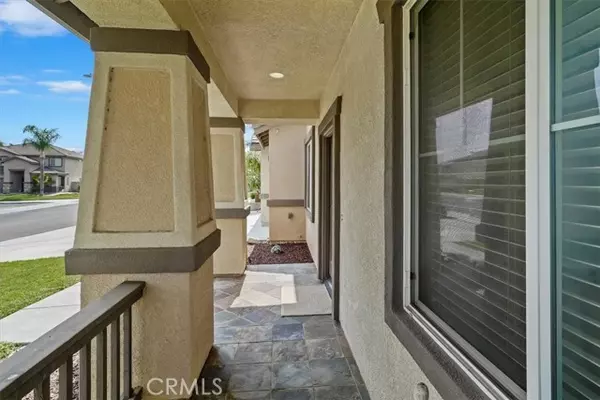 Eastvale, CA 91752,6657 Moonriver Street