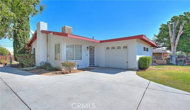 16236 Chestnut Street, Hesperia, CA 92345