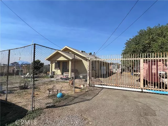 814 Preston Street, San Bernardino, CA 92410