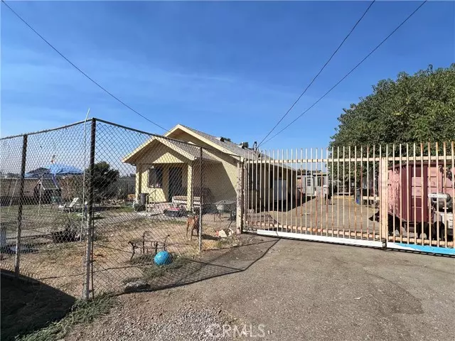 814 Preston Street, San Bernardino, CA 92410