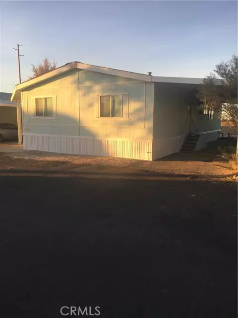 Apple Valley, CA 92308,22601 Bear Valley Road #68