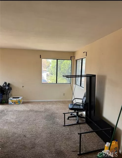 Riverside, CA 92507,1333 Massachusetts Avenue #201