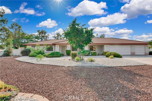 16541 Desert Vista Court, Hesperia, CA 92345