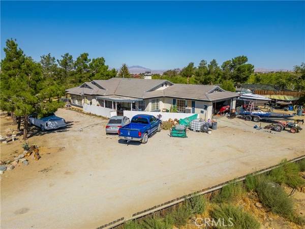 9425 Banta Road, Lucerne Valley, CA 92356