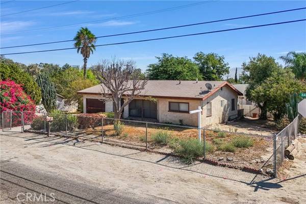 2480 Hall Avenue, Jurupa Valley, CA 92509