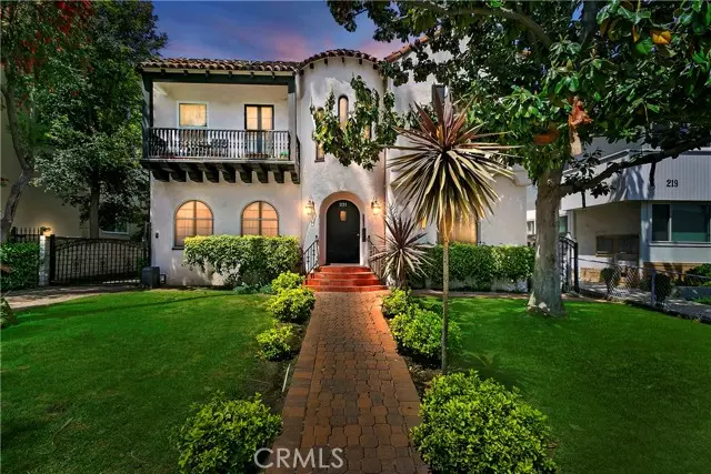 221 S Tower Drive, Beverly Hills, CA 90211