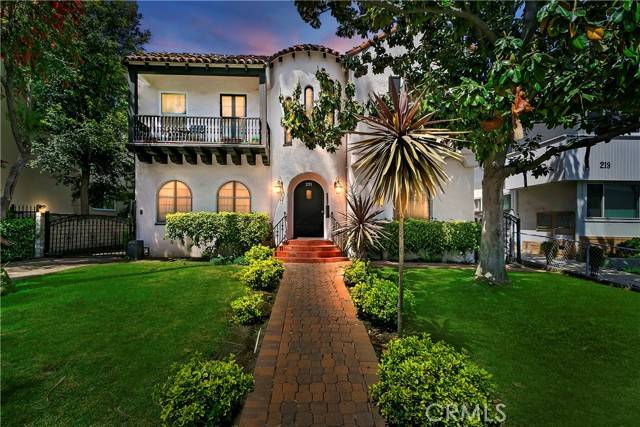 221 S Tower Drive, Beverly Hills, CA 90211